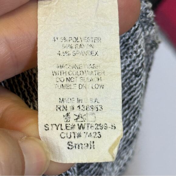 Sun & Moon, Gray Knit Cardigan with Draped Front. Size Small. Excellent cond! - Picture 4 of 5